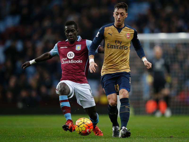 Những Pha Kiến Tạo Đỉnh Cao Không Thể Bỏ Lỡ Làng Túc Cầu 3 Mesut Özil và pha xé toang hàng phòng ngự